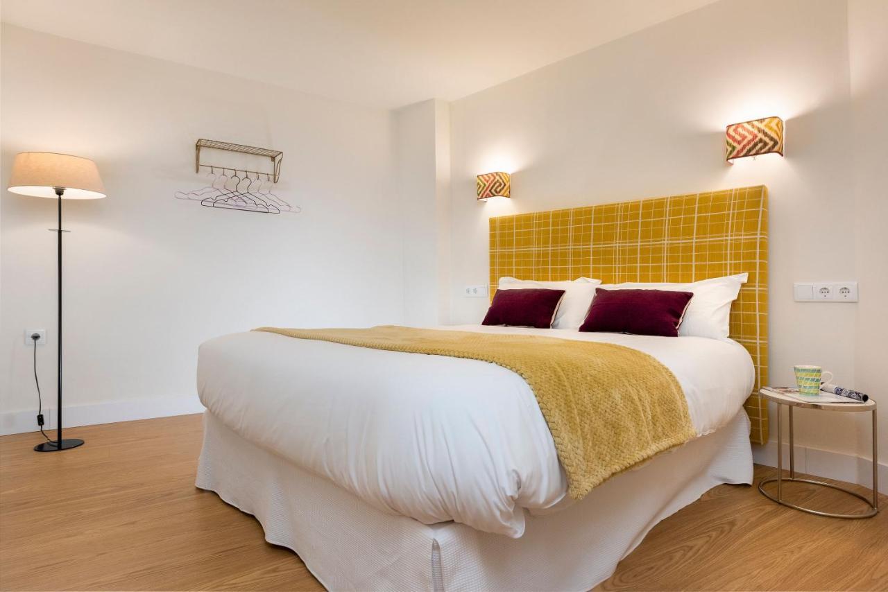 Alohamundi Arenal Apartment Seville Ngoại thất bức ảnh
